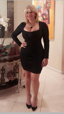 Group of super sexy ebony